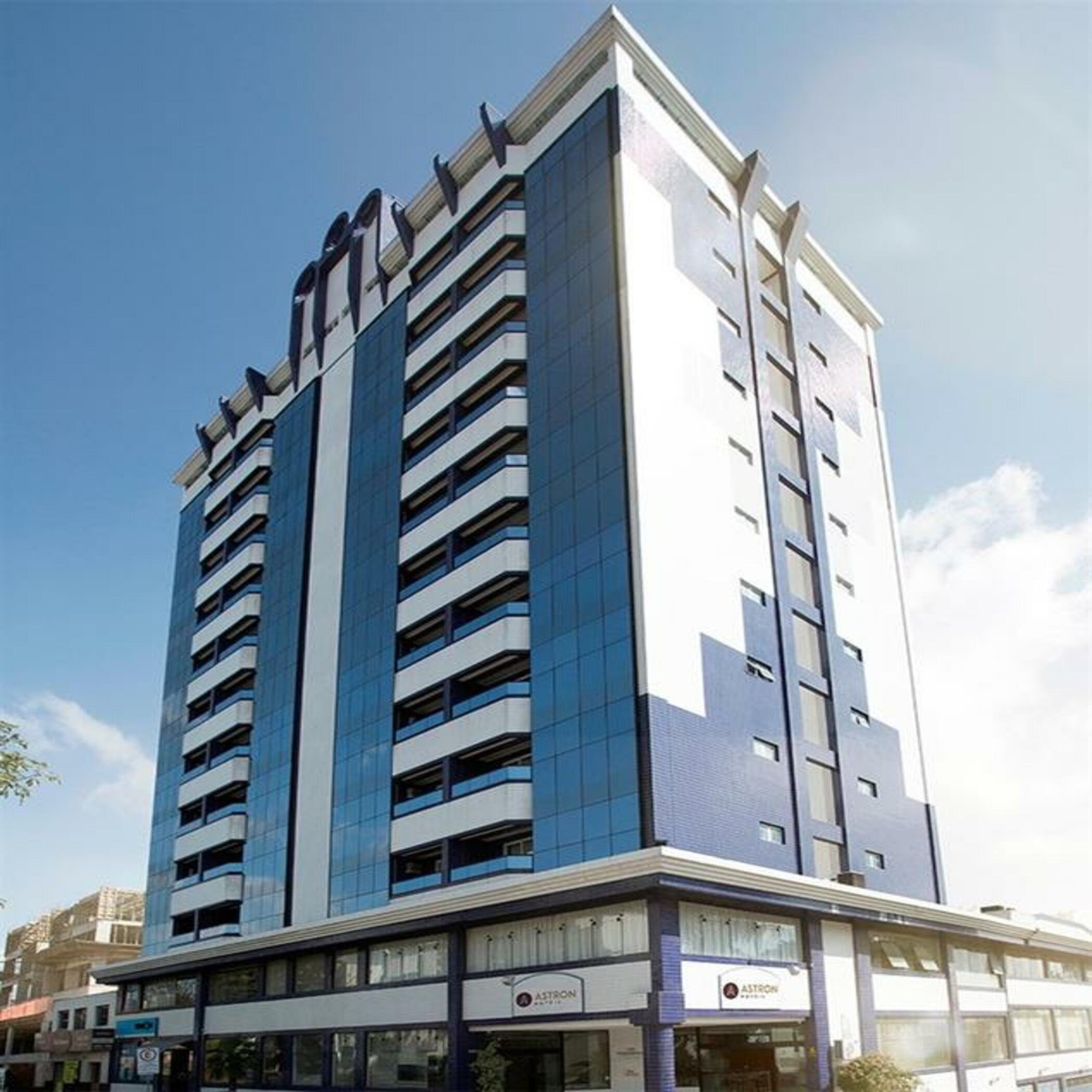 Astron Suites Sao Jose Dos Pinhais By Nobile Exteriér fotografie